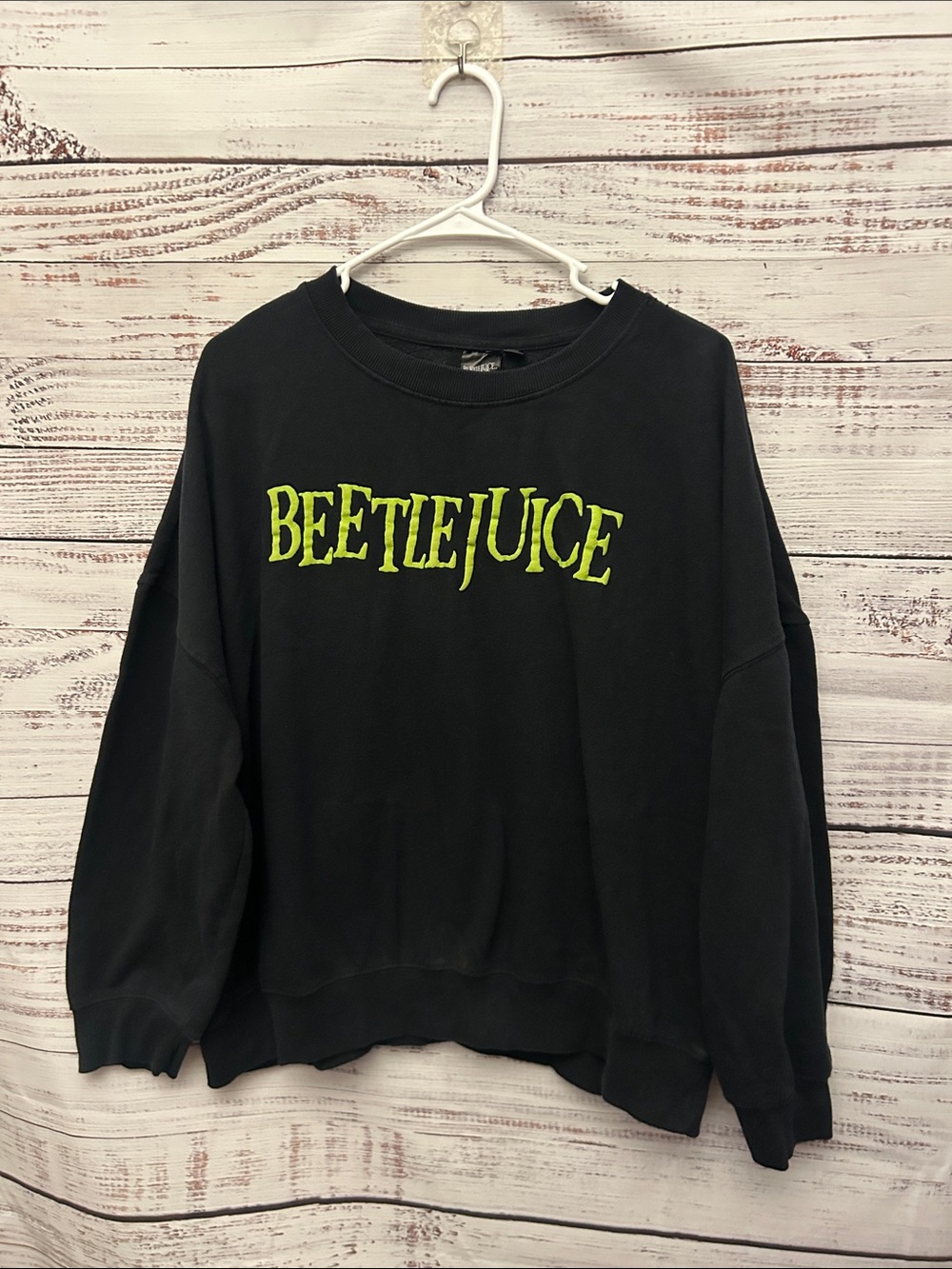 Beetlejuice Graphic Sweatshirt in Black with Neon Green Logo size XL